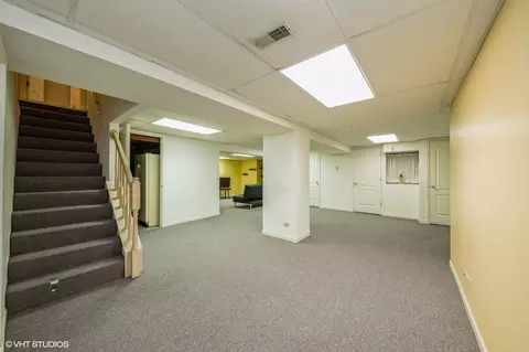 Other - 1541 Diamond Dr, Hoffman Estates, IL 60192 photo 5 of 7