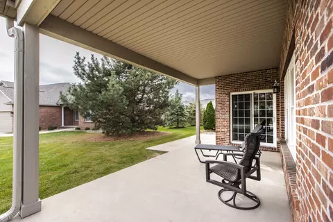 2 Arbor Ct, Bloomington, IL 61704 photo 35