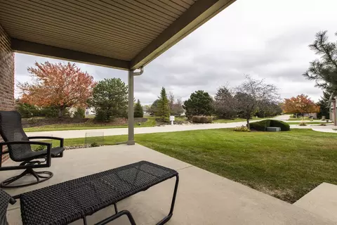 2 Arbor Ct, Bloomington, IL 61704 photo 32