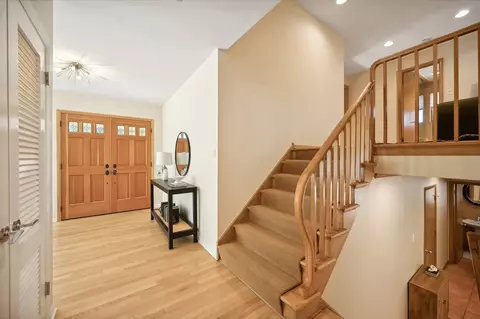 Entry Way - 900 Oak Dr, Glencoe, IL 60022 photo 1 of 3