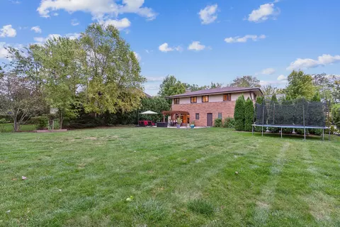 Exterior - 900 Oak Dr, Glencoe, IL 60022 photo 6 of 7