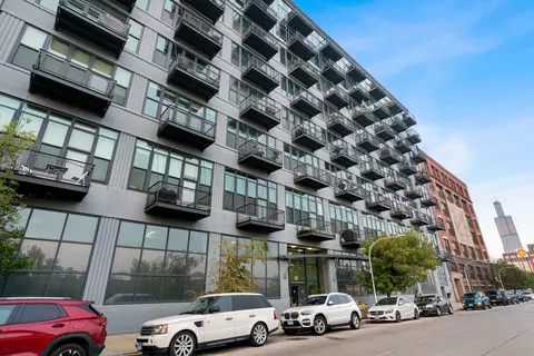 1224 W Van Buren St #500, Chicago, IL 60607