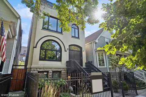 2047 W Cuyler Ave, Chicago, IL 60618