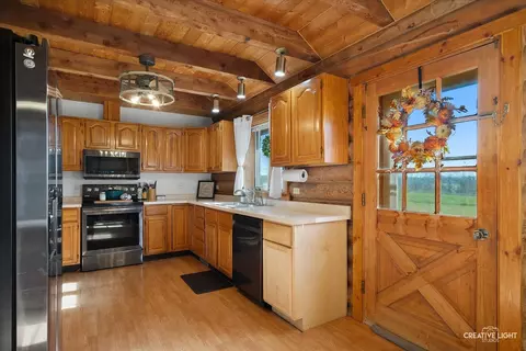 3711 W Sumner Rd, Leaf River, IL 61047 photo 10