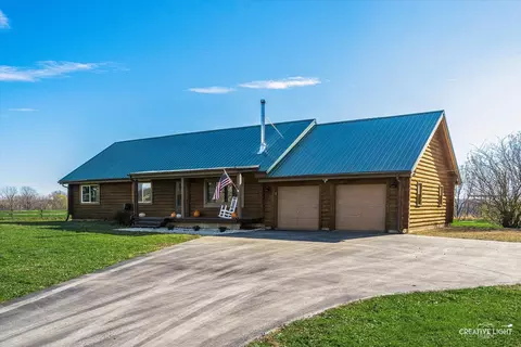 3711 W Sumner Rd, Leaf River, IL 61047 photo 2