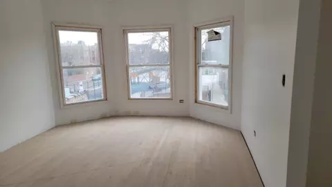 2018 E 73rd St, Chicago, IL 60649 photo 6