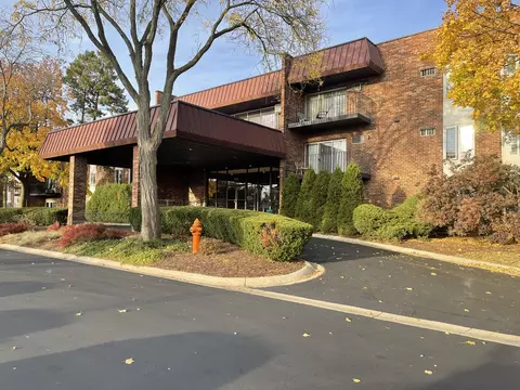1121 W Ogden Ave #254, Naperville, IL 60563