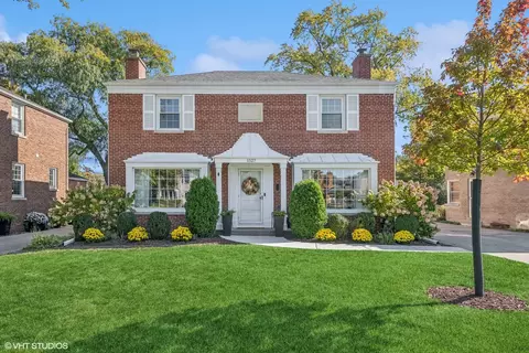 1527 Ashland Ave, River Forest, IL 60305
