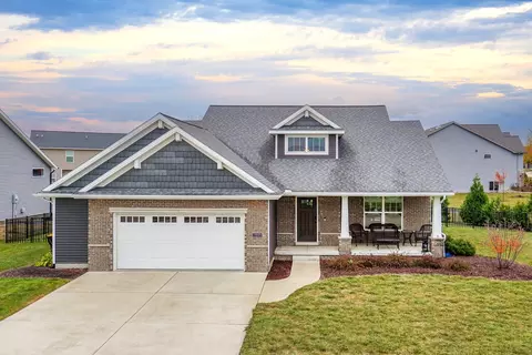 1112 Travertine Rd, Normal, IL 61761