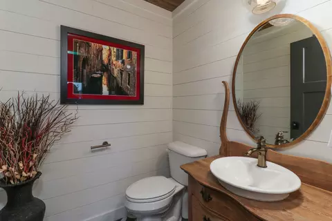Bath - 1112 Travertine Rd, Normal, IL 61761 photo 1 of 5