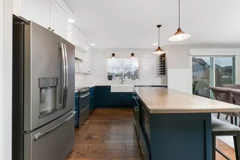 Kitchen - 1112 Travertine Rd, Normal, IL 61761 photo 5 of 6