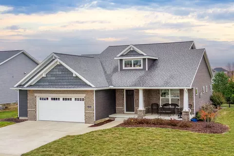 Exterior - 1112 Travertine Rd, Normal, IL 61761 photo 10 of 10