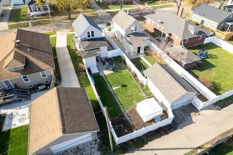 View/Area - 424 3rd Ave, Ottawa, IL 61350 photo 3 of 3