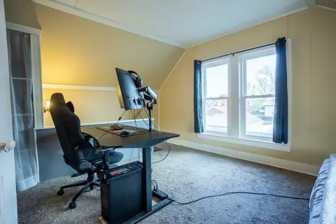 Bedroom - 424 3rd Ave, Ottawa, IL 61350 photo 1 of 4
