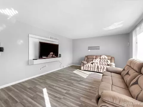 6406 Baring Ridge Dr, Plainfield, IL 60586 photo 11