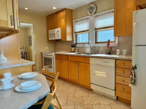1136 S 2nd Ave, Des Plaines, IL 60016 photo 5