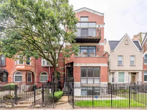 4068 S Lake Park Ave #1, Chicago, IL 60653
