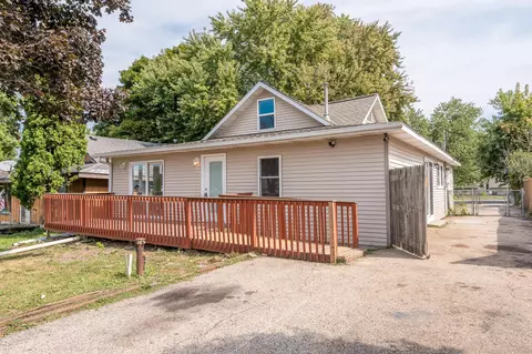 42417 N Park Ln, Antioch, IL 60002