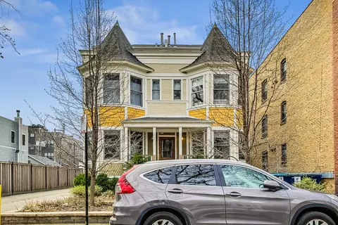 1851 W Berenice Ave #2, Chicago, IL 60613