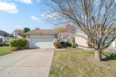 200 N East St, Somonauk, IL 60552