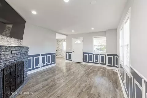 Living - 32 E 140th Ct, Riverdale, IL 60827 photo 1 of 2