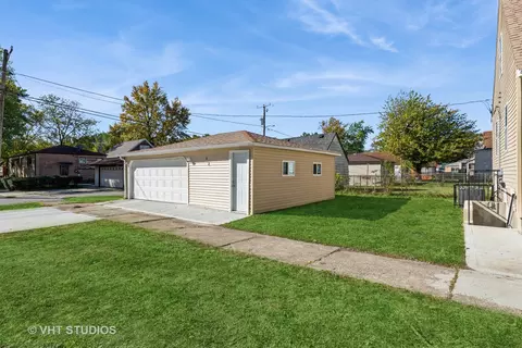 Exterior - 32 E 140th Ct, Riverdale, IL 60827 photo 6 of 6