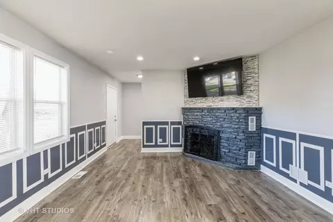 Living - 32 E 140th Ct, Riverdale, IL 60827 photo 2 of 2