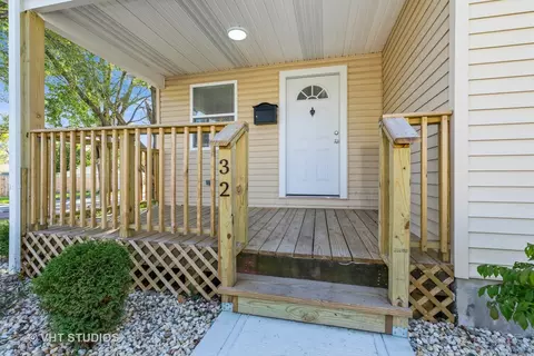 Exterior - 32 E 140th Ct, Riverdale, IL 60827 photo 4 of 6