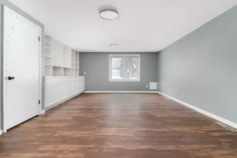 Living - 310 Margaret Ave, Normal, IL 61761 photo 7 of 10
