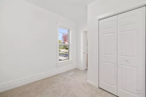 200 Orchard St, Elgin, IL 60123 photo 16