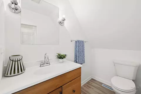 200 Orchard St, Elgin, IL 60123 photo 14