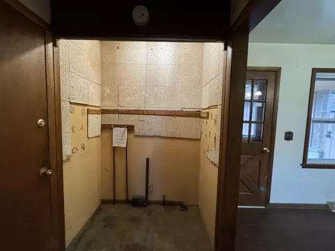 Other - 780 Gary Ave, Aurora, IL 60506 photo 2 of 9