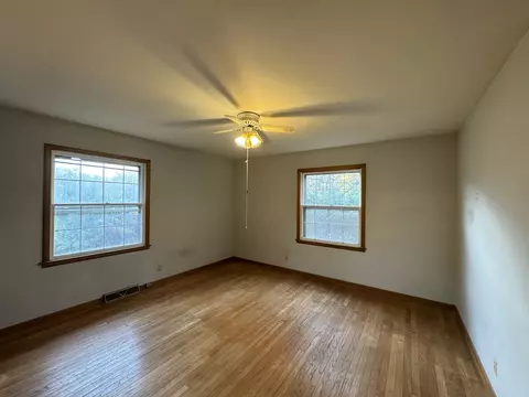 Bedroom - 780 Gary Ave, Aurora, IL 60506 photo 1 of 6