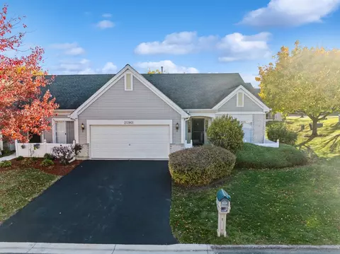 20961 W Blossom Ln, Plainfield, IL 60544