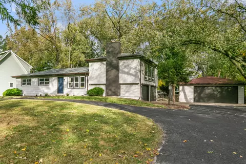 6275 Janes Ave, Downers Grove, IL 60516