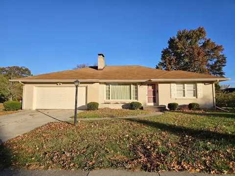 1024 Parkwood Ave, Rockford, IL 61107