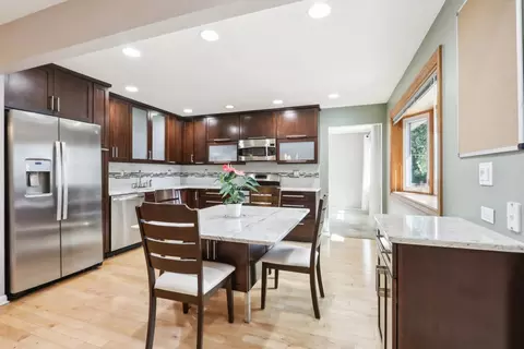 Kitchen - 1821 E Cree Ln, Mount Prospect, IL 60056 photo 1 of 3