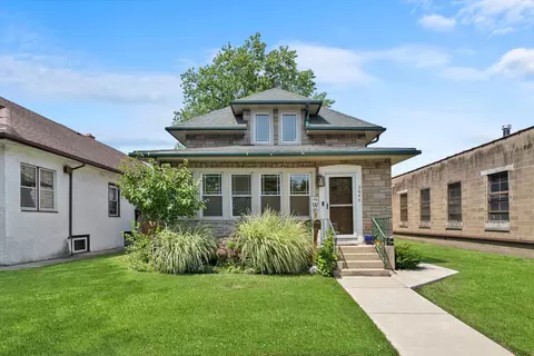 3646 Home Ave, Berwyn, IL 60402