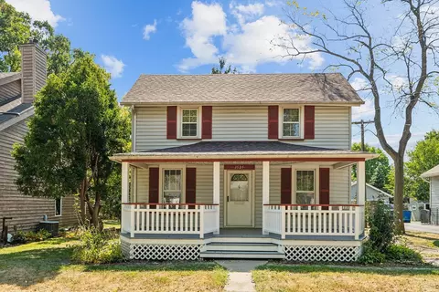 1525 Burr Oak Rd, Homewood, IL 60430
