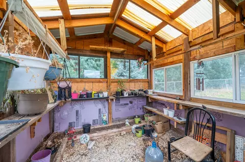 205 E 3rd St, Leaf River, IL 61047 photo 7
