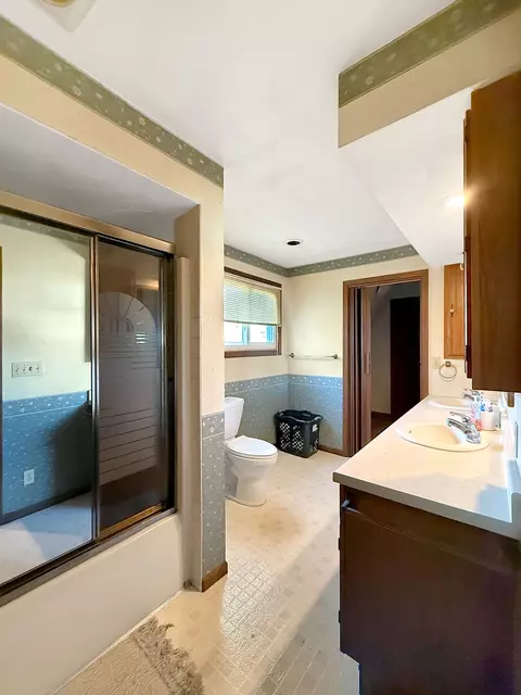 103 E Roosevelt St, Freeport, IL 61032 photo 19