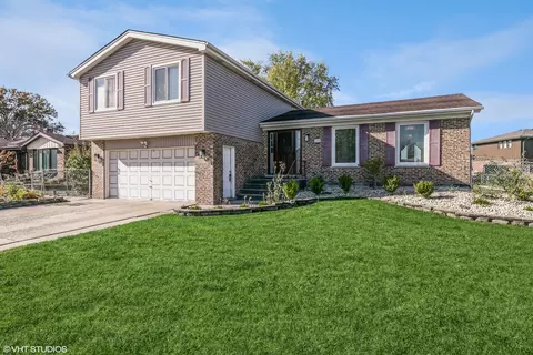 13402 Westgate Ct, Orland Park, IL 60462
