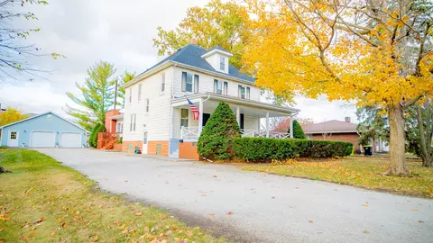 106 E Willow St, Fairbury, IL 61739