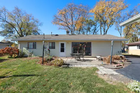 645 Olive St, Hoffman Estates, IL 60169 photo 28
