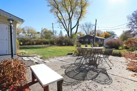 645 Olive St, Hoffman Estates, IL 60169 photo 24