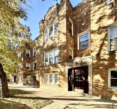 4204 W Leland Ave #1, Chicago, IL 60630