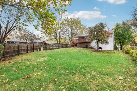 358 Shiloh Ct, Elgin, IL 60120 photo 35