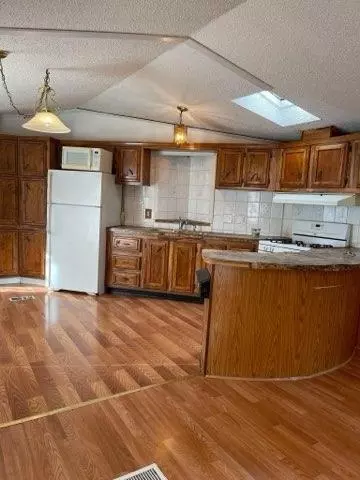 22 Maple St, Minooka, IL 60447 photo 6