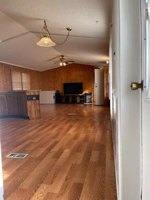 22 Maple St, Minooka, IL 60447 photo 7