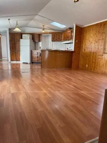 22 Maple St, Minooka, IL 60447 photo 5